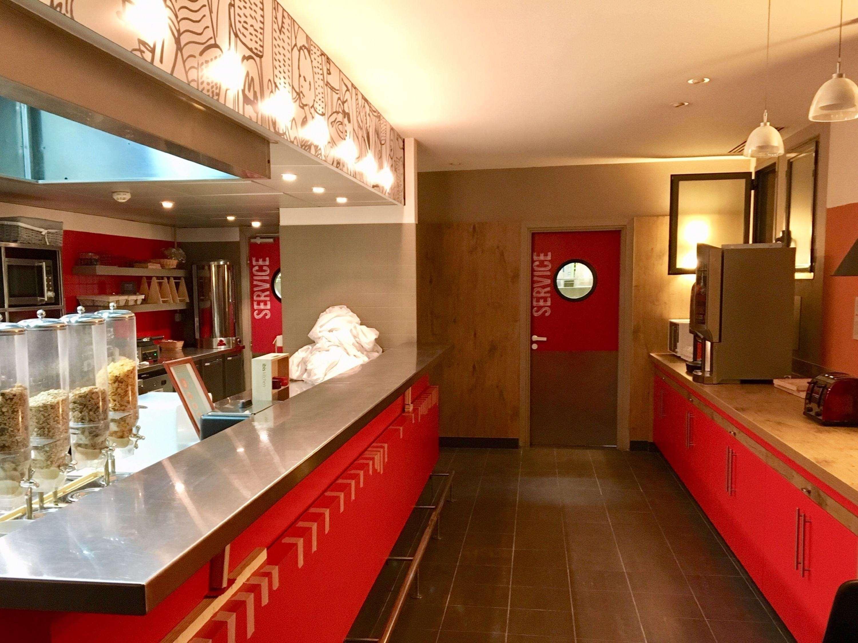 Ibis Cannes Mouans Sartoux Piscine Parking Gratuit Exterior photo